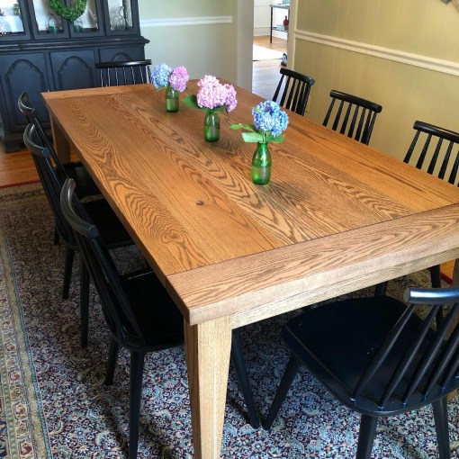 Oak farm table with tapered legs